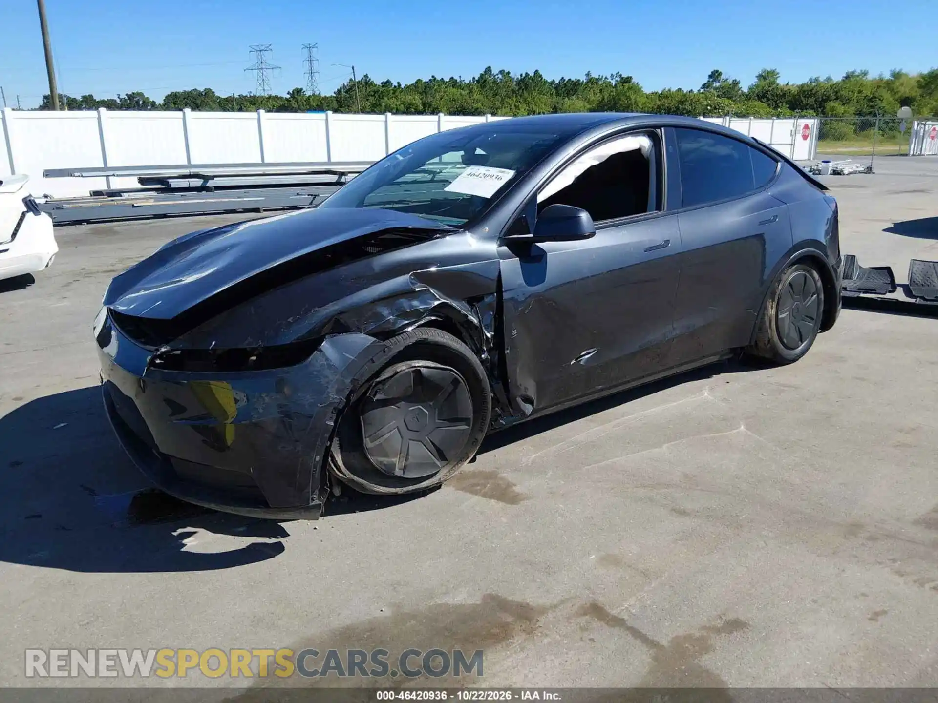 2 fotografías del automóvil dañado 7SAYGDED7TA607536 TESLA MODEL Y 2026