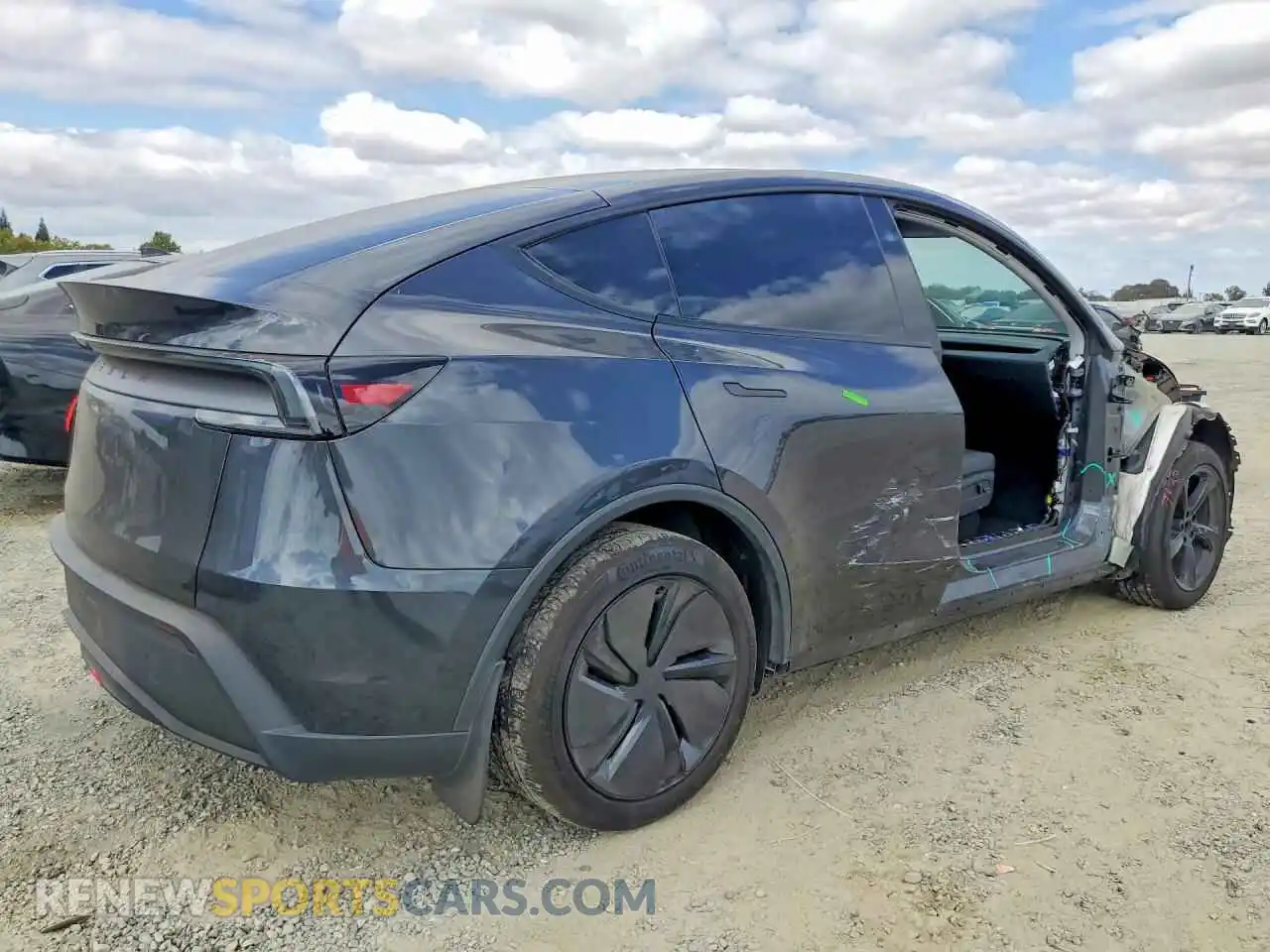 3 Photograph of a damaged car 7SAYGDED7TF456300 TESLA MODEL Y 2026