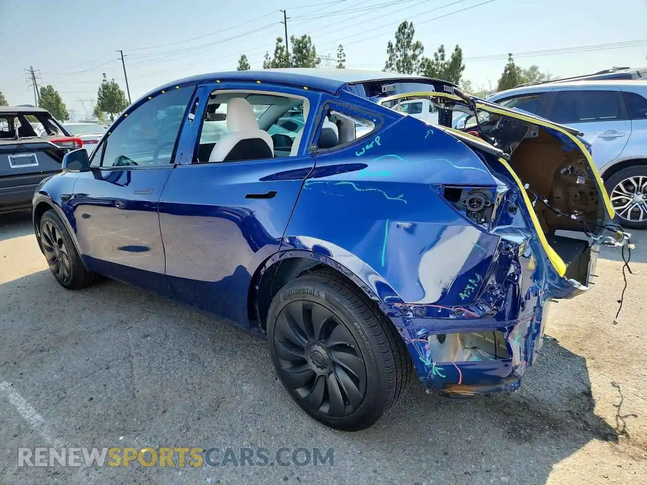 2 Photograph of a damaged car 7SAYGDED7TF457575 TESLA MODEL Y 2026