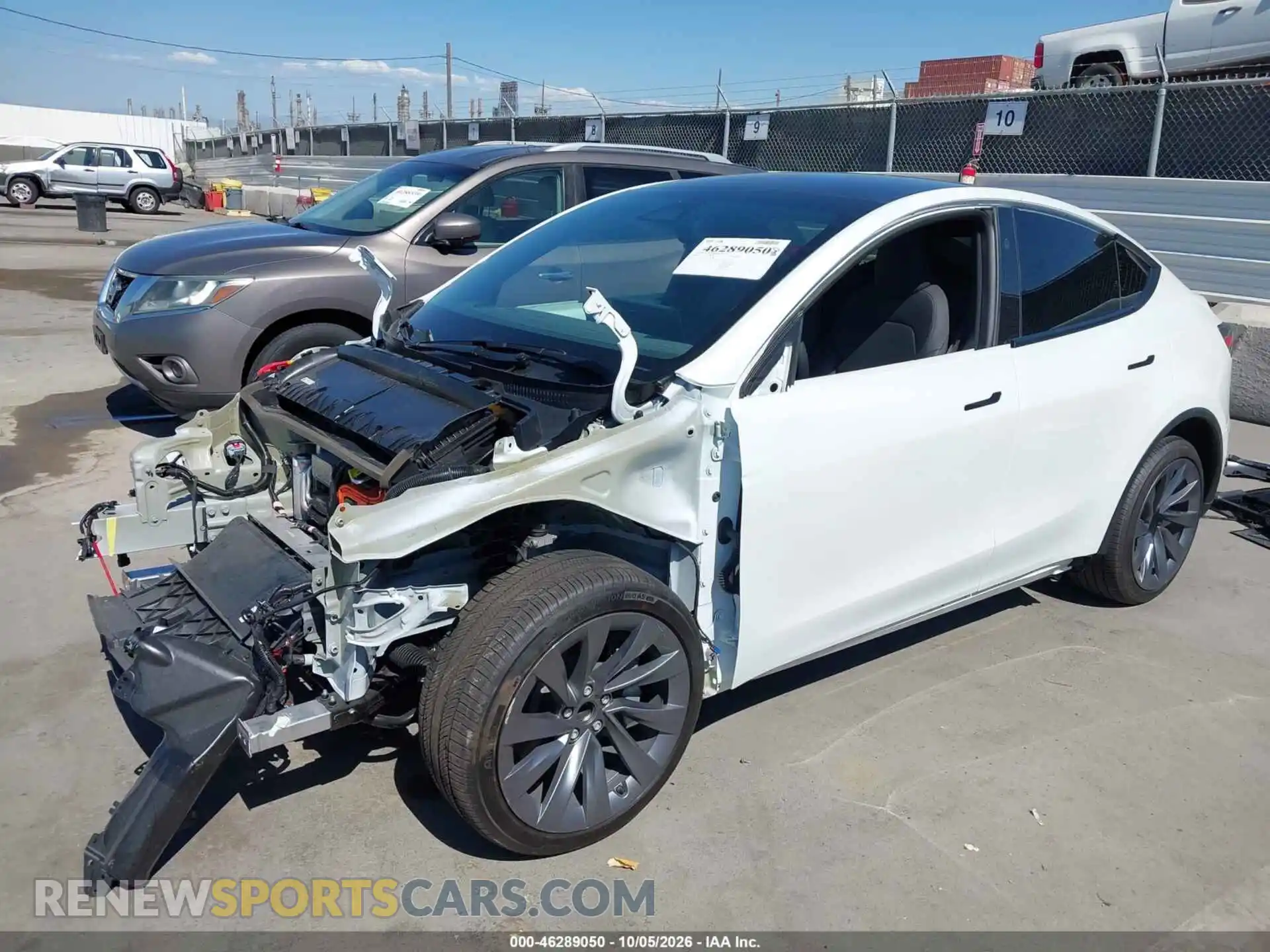 2 Photograph of a damaged car 7SAYGDED7TF614358 TESLA MODEL Y 2026