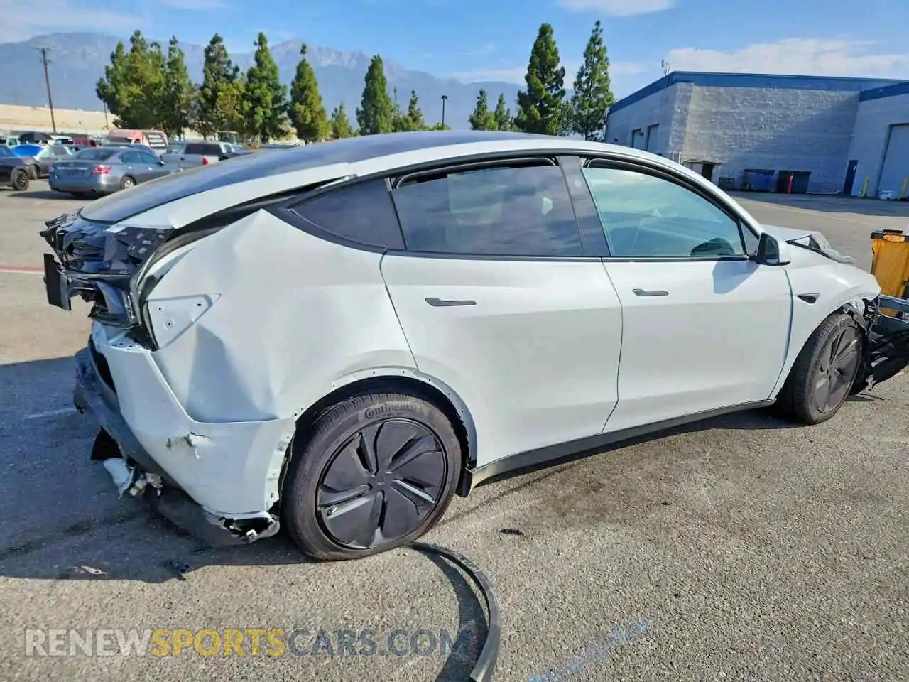 3 Photograph of a damaged car 7SAYGDED7TF617244 TESLA MODEL Y 2026