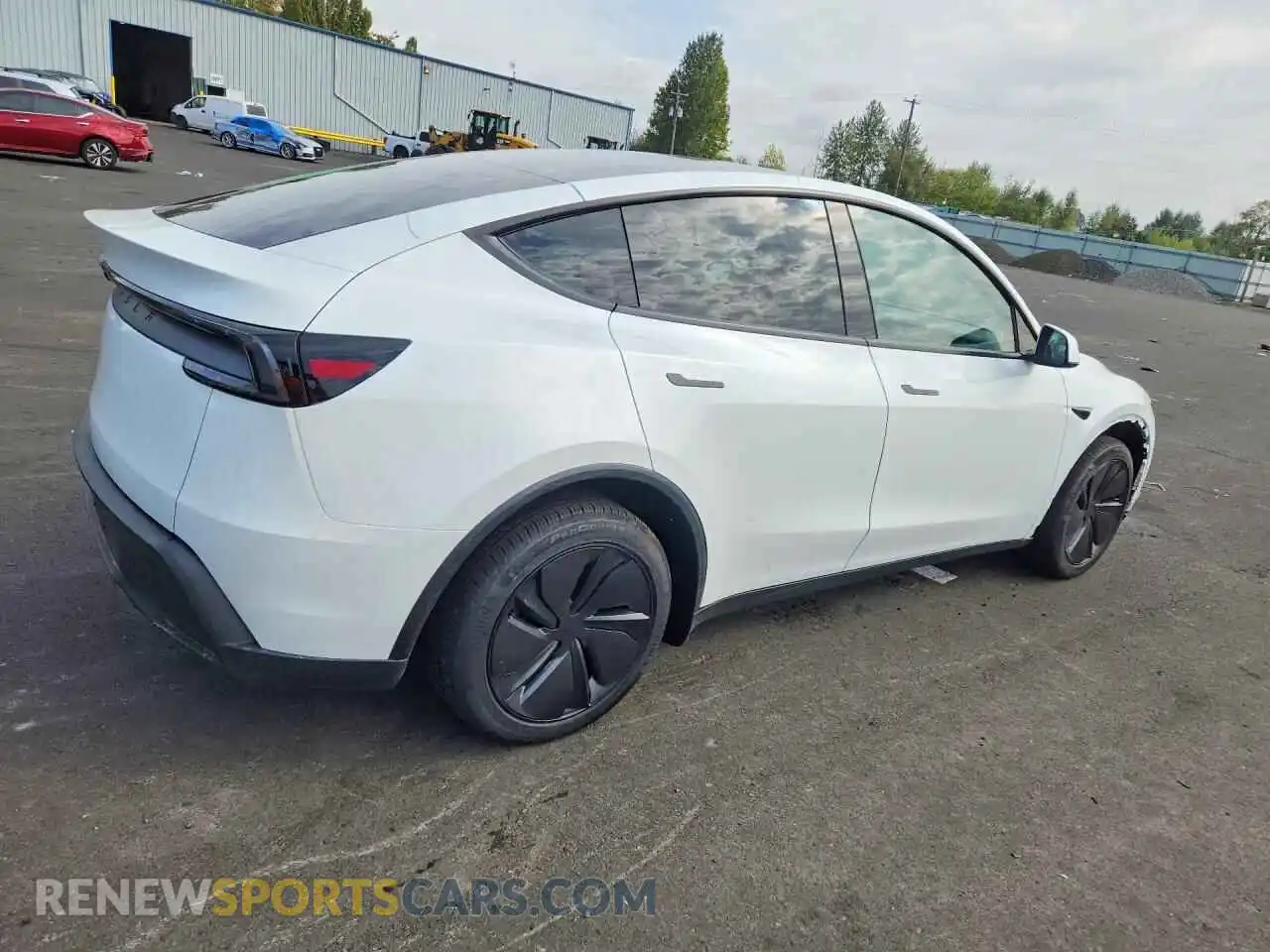 3 Photograph of a damaged car 7SAYGDED7TF646243 TESLA MODEL Y 2026