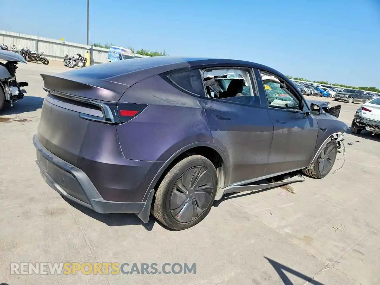 3 Photograph of a damaged car 7SAYGDED8TA418622 TESLA MODEL Y 2026