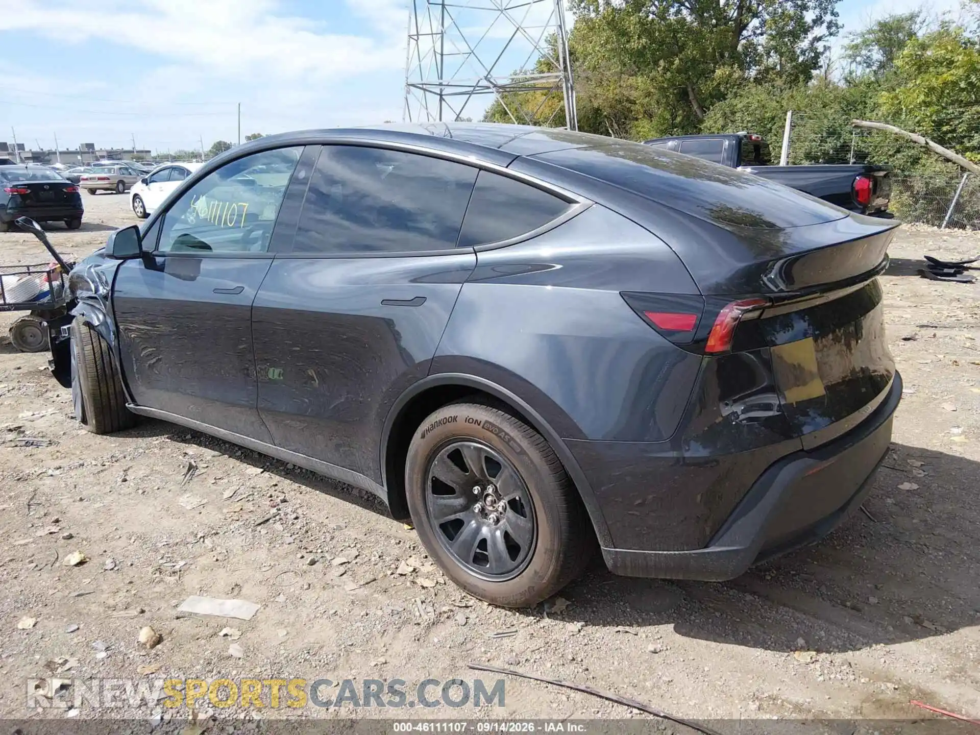 3 Photograph of a damaged car 7SAYGDED8TA719665 TESLA MODEL Y 2026
