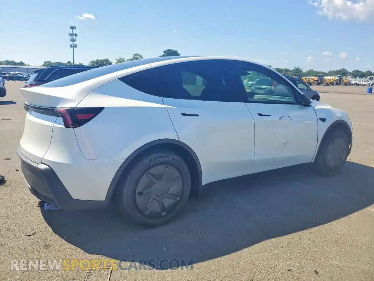 3 fotografías del automóvil dañado 7SAYGDED8TA735431 TESLA MODEL Y 2026