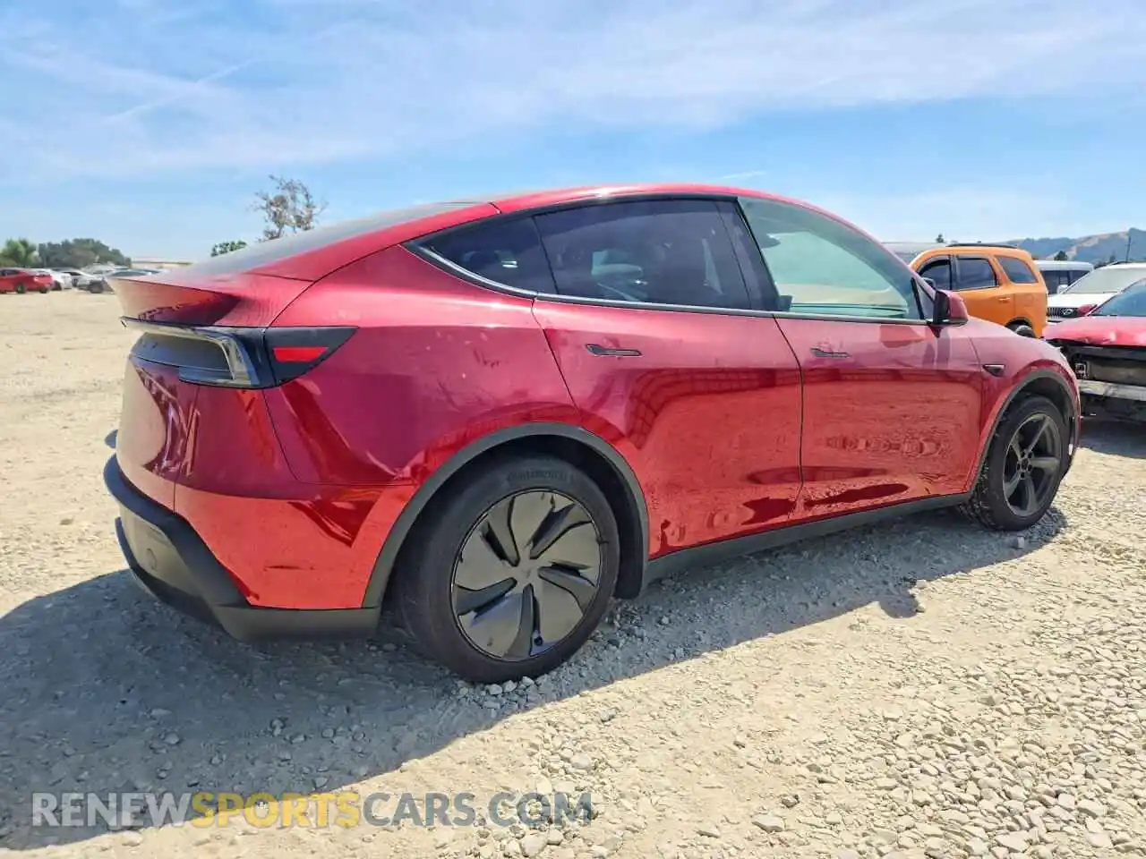3 Photograph of a damaged car 7SAYGDED8TF376925 TESLA MODEL Y 2026