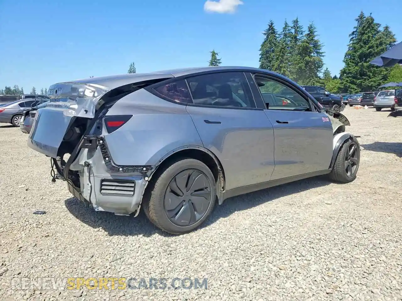 3 Photograph of a damaged car 7SAYGDED8TF390162 TESLA MODEL Y 2026