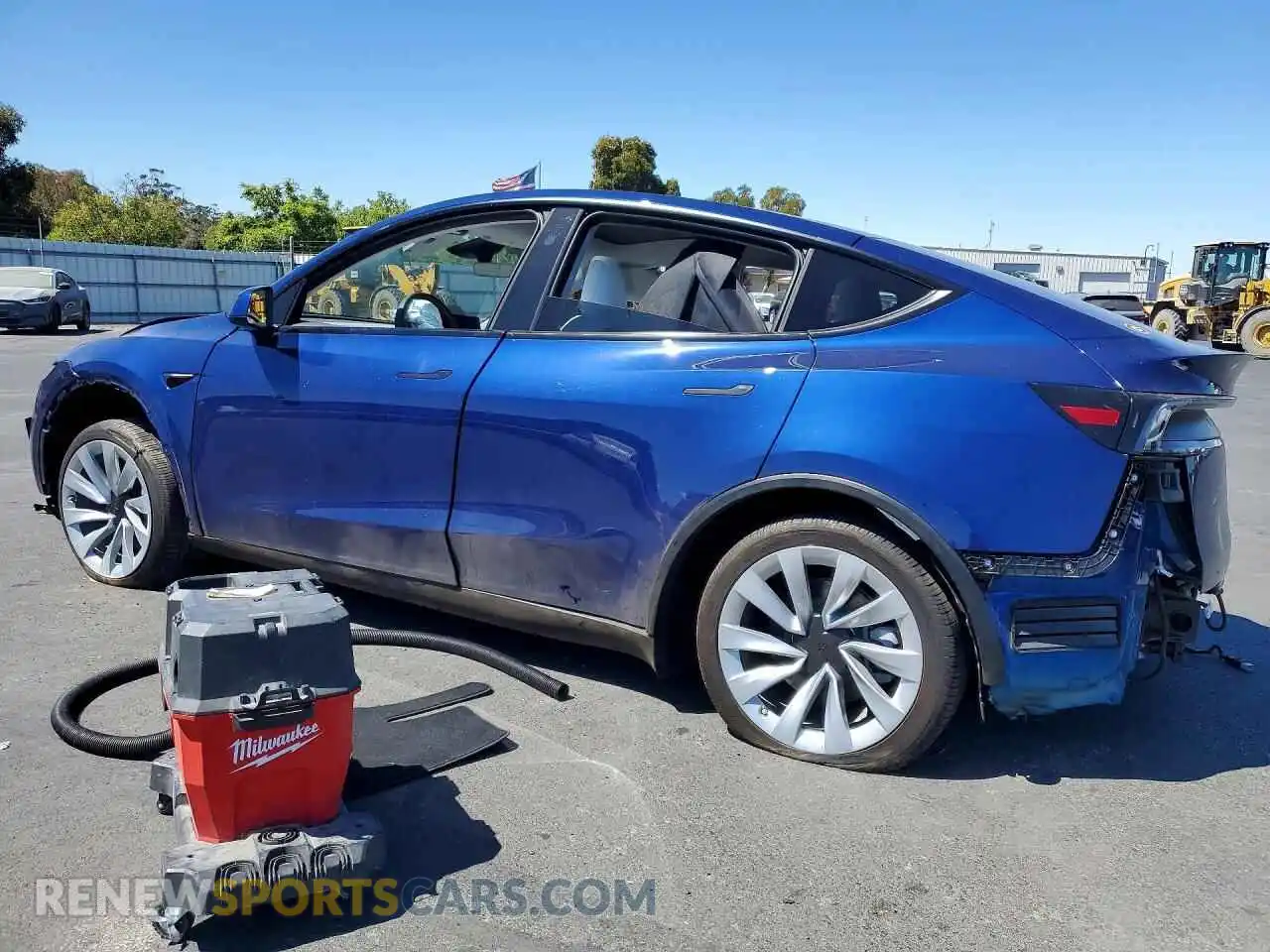 2 Photograph of a damaged car 7SAYGDED8TF420244 TESLA MODEL Y 2026