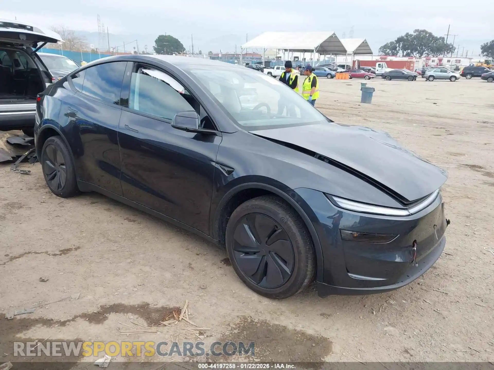 1 Photograph of a damaged car 7SAYGDED8TF452157 TESLA MODEL Y 2026