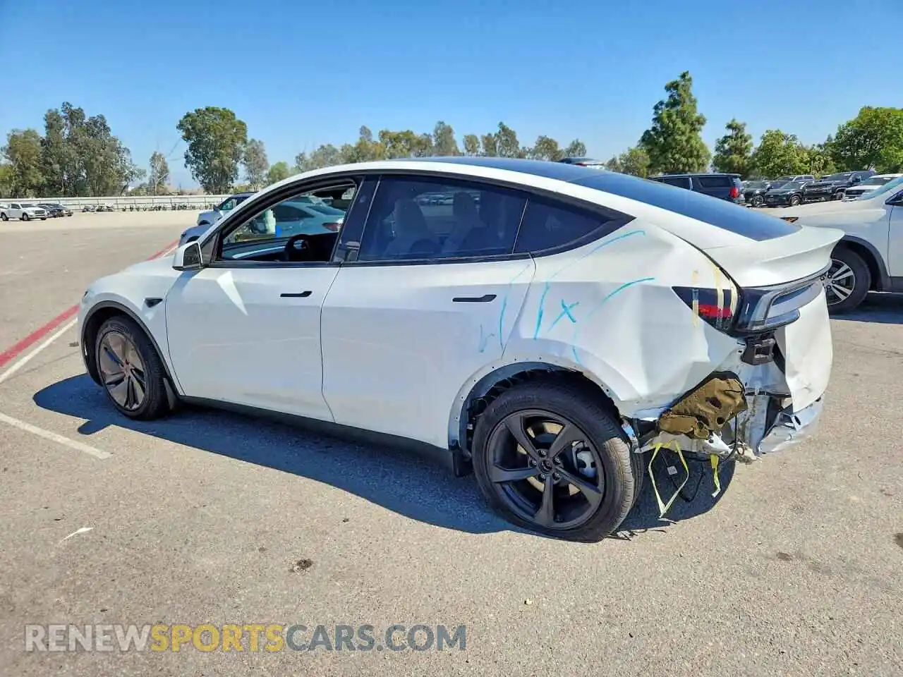 2 Фотография поврежденного автомобиля 7SAYGDED8TF520117 TESLA MODEL Y 2026