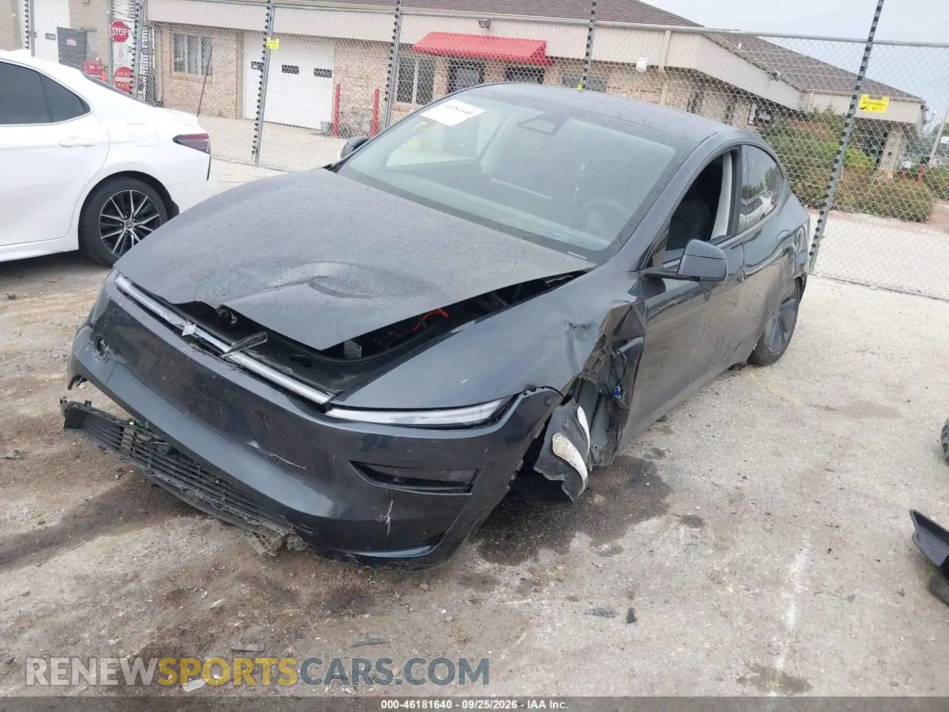 2 Photograph of a damaged car 7SAYGDED8TF542294 TESLA MODEL Y 2026