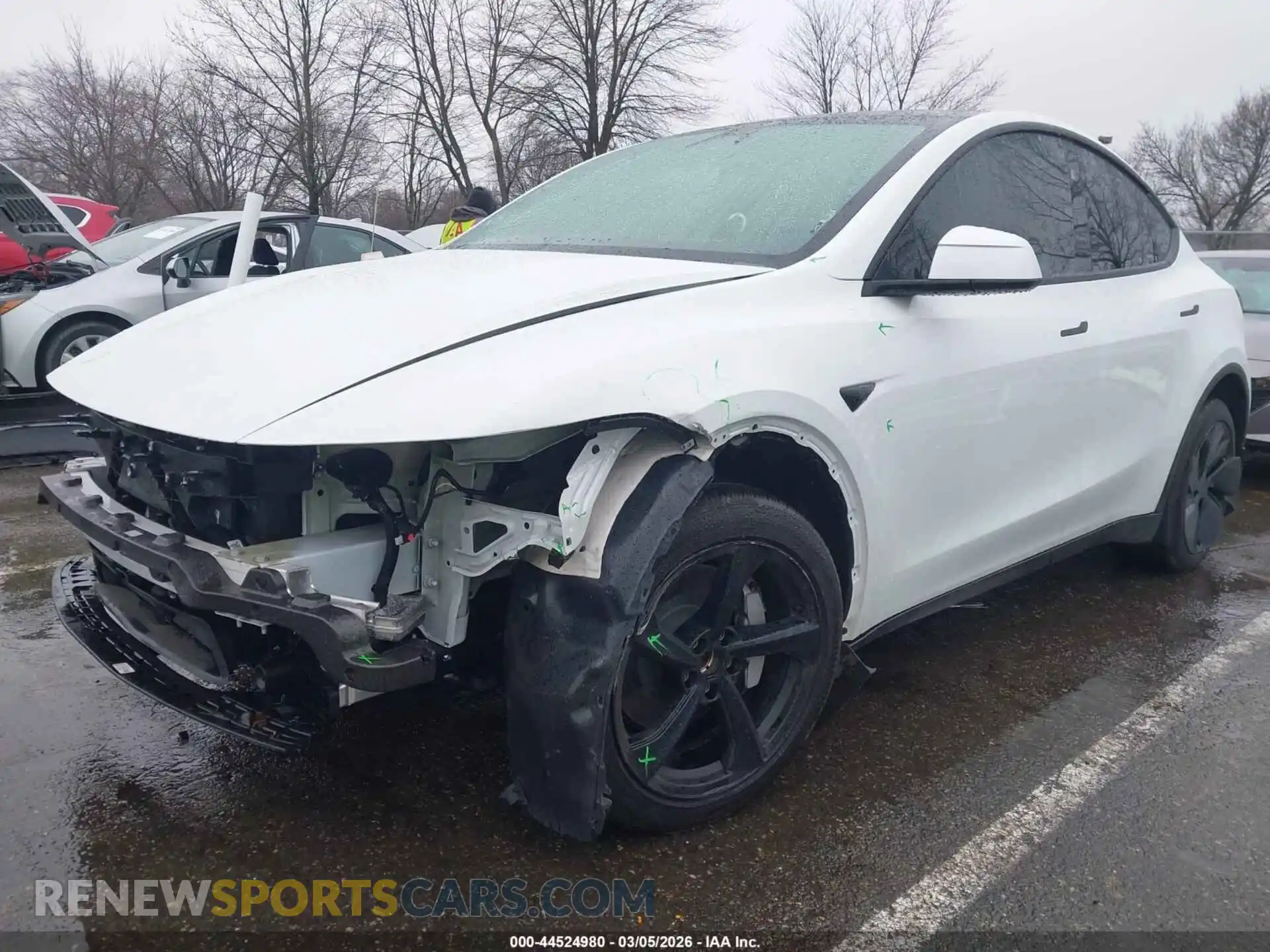 2 fotografías del automóvil dañado 7SAYGDED9TF382975 TESLA MODEL Y 2026