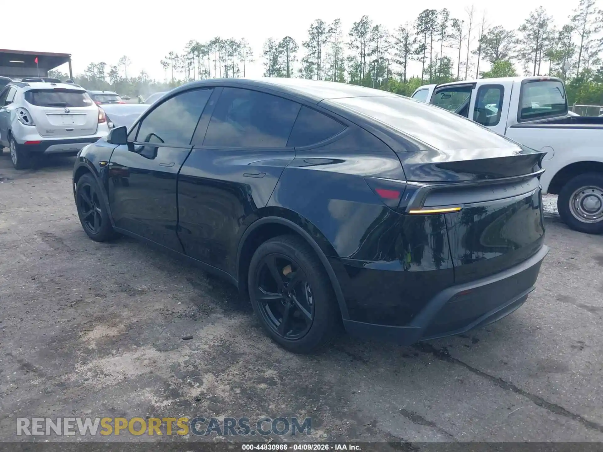 3 Photograph of a damaged car 7SAYGDEDXTA469295 TESLA MODEL Y 2026