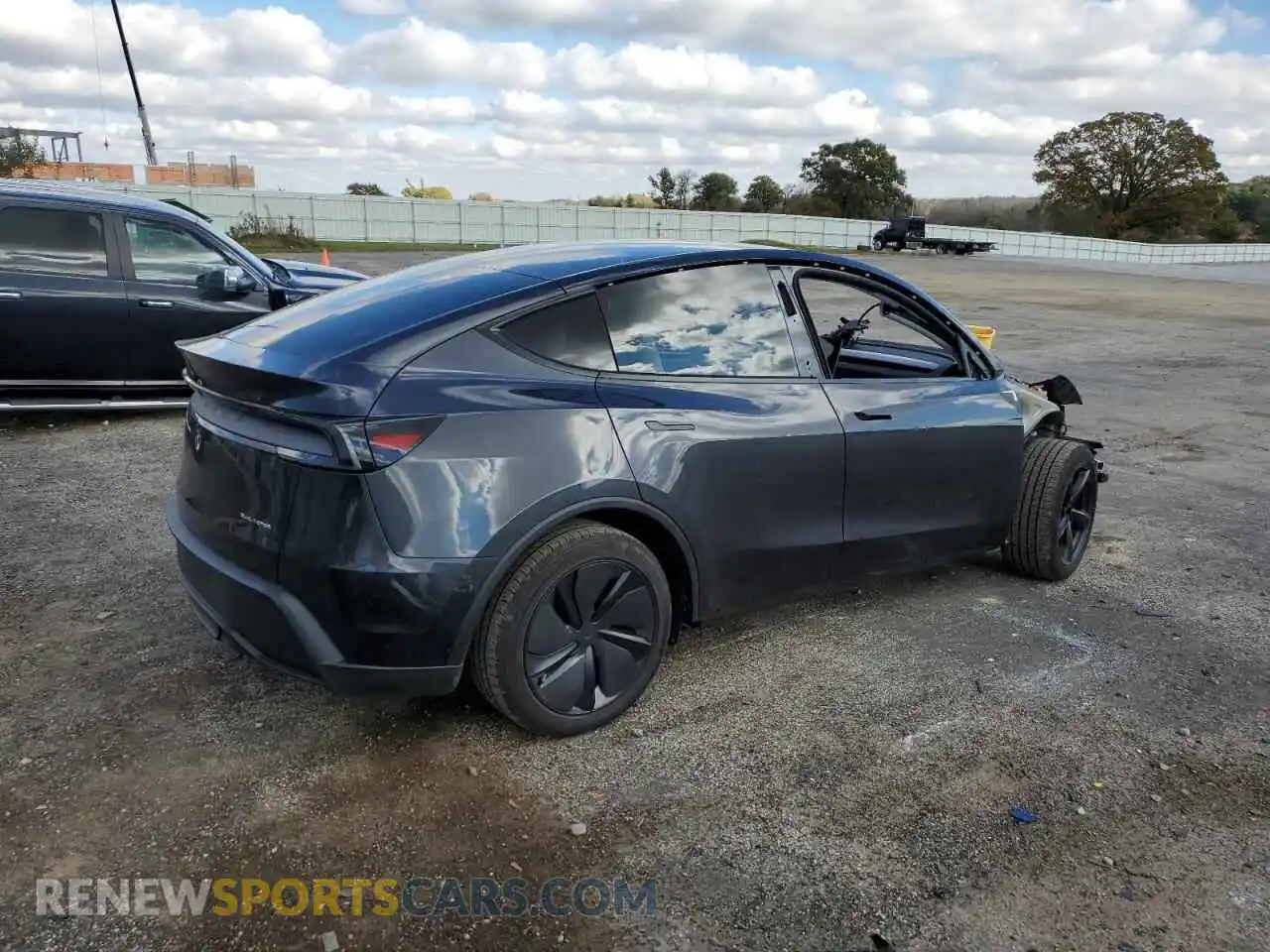 3 Photograph of a damaged car 7SAYGDEE0TF338937 TESLA MODEL Y 2026