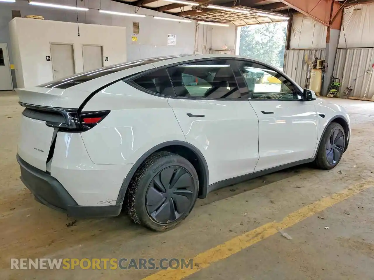 3 Photograph of a damaged car 7SAYGDEE0TF355186 TESLA MODEL Y 2026