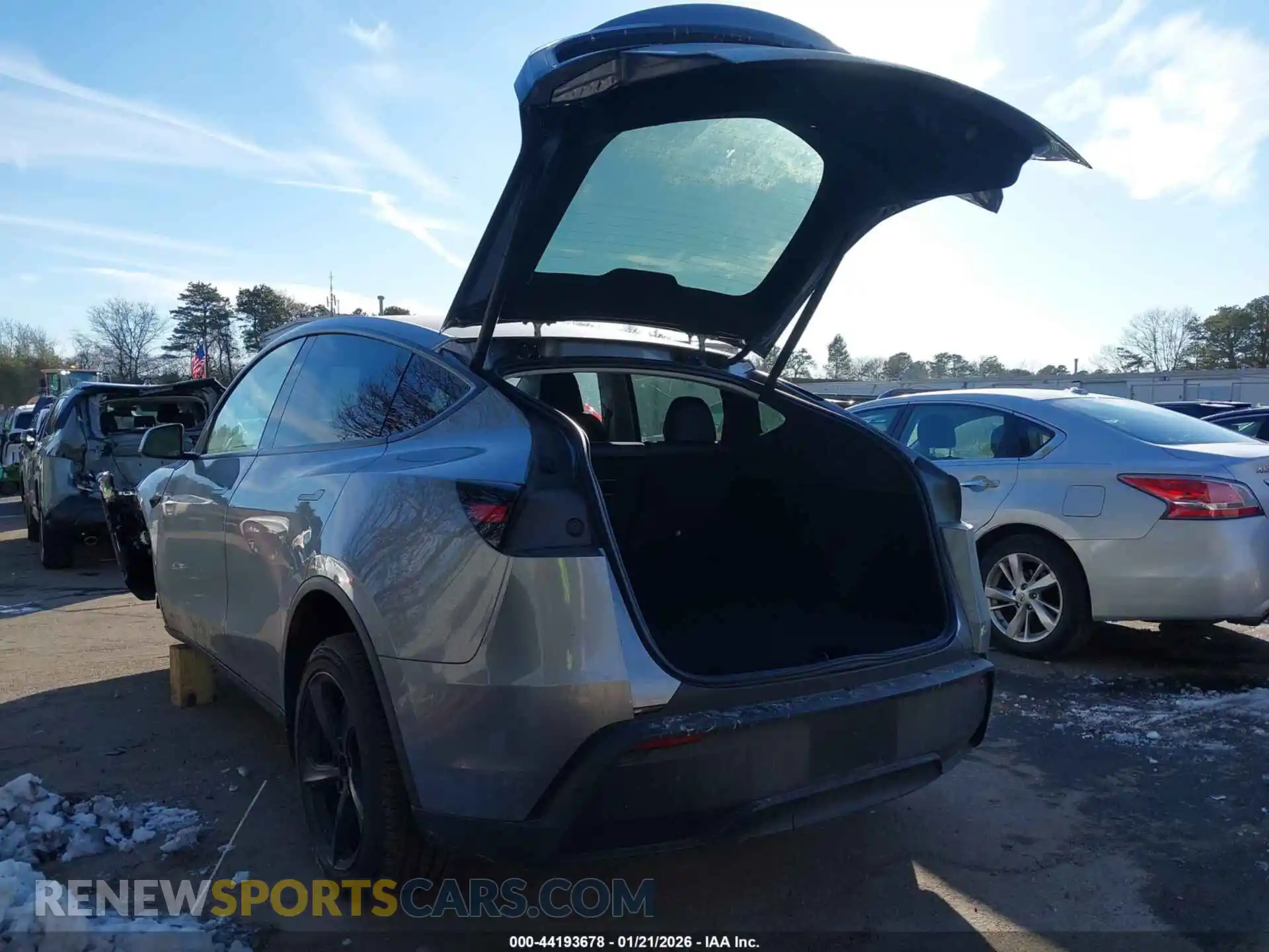 3 Photograph of a damaged car 7SAYGDEE0TF446250 TESLA MODEL Y 2026