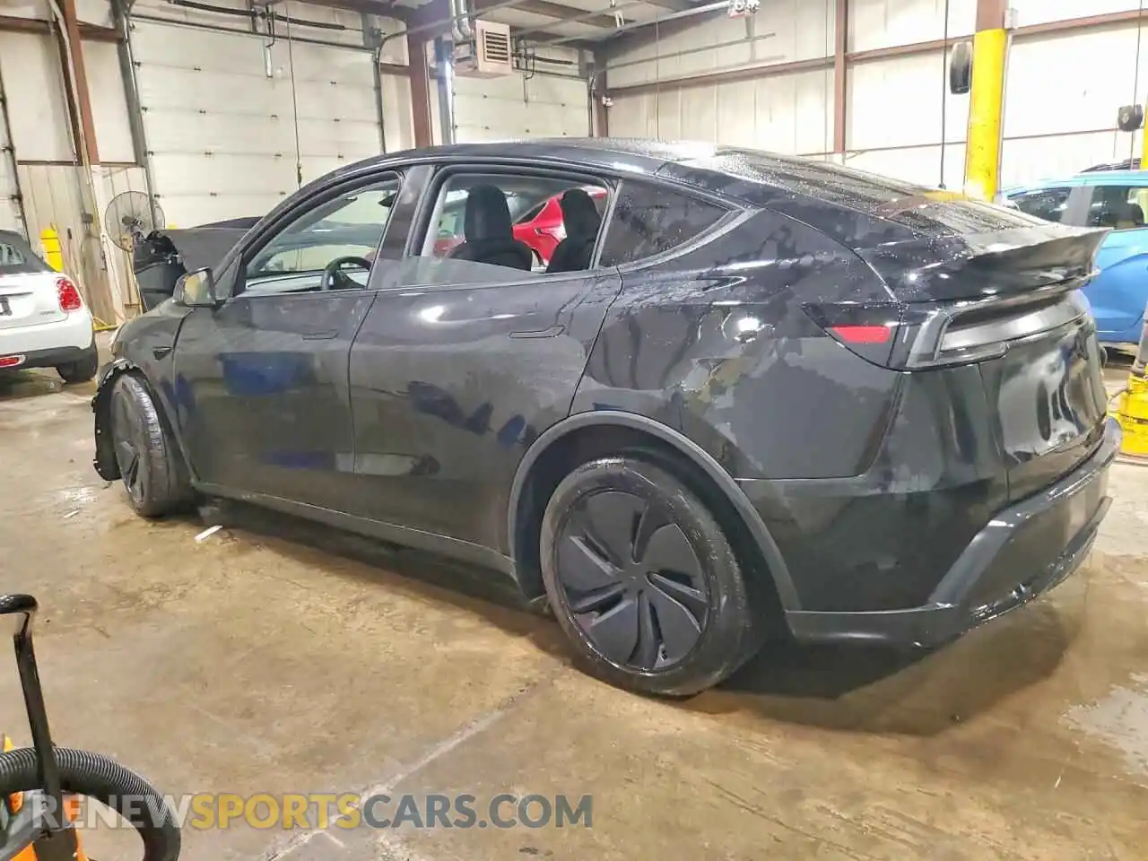 2 Photograph of a damaged car 7SAYGDEE0TF552584 TESLA MODEL Y 2026