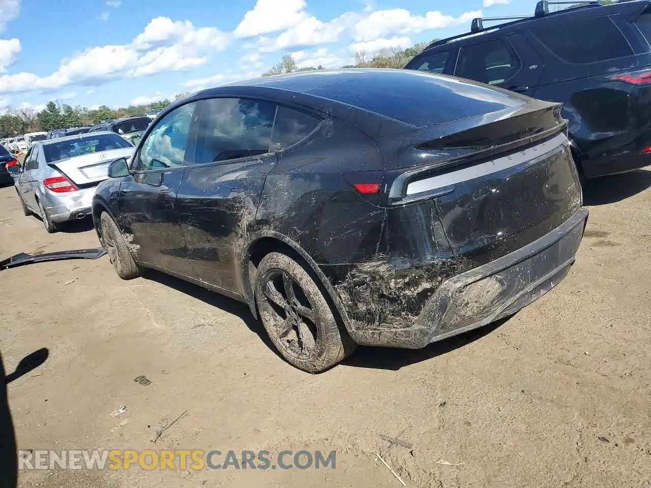 2 fotografías del automóvil dañado 7SAYGDEE1TA411715 TESLA MODEL Y 2026