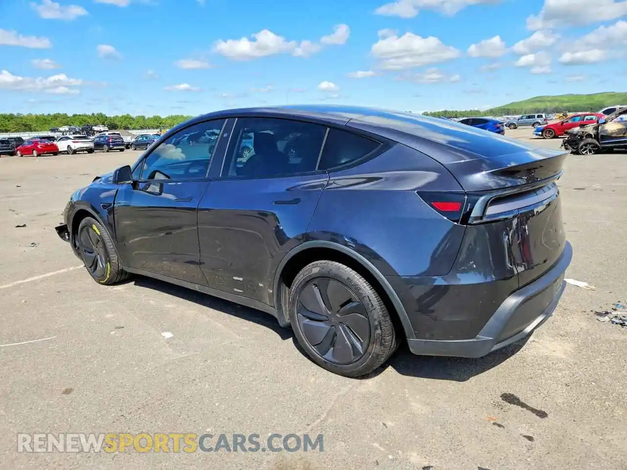2 fotografías del automóvil dañado 7SAYGDEE1TF565943 TESLA MODEL Y 2026