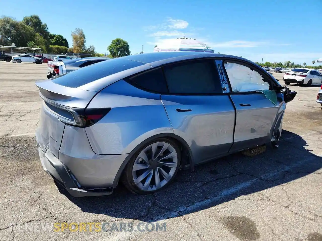 3 Photograph of a damaged car 7SAYGDEE1TF658932 TESLA MODEL Y 2026