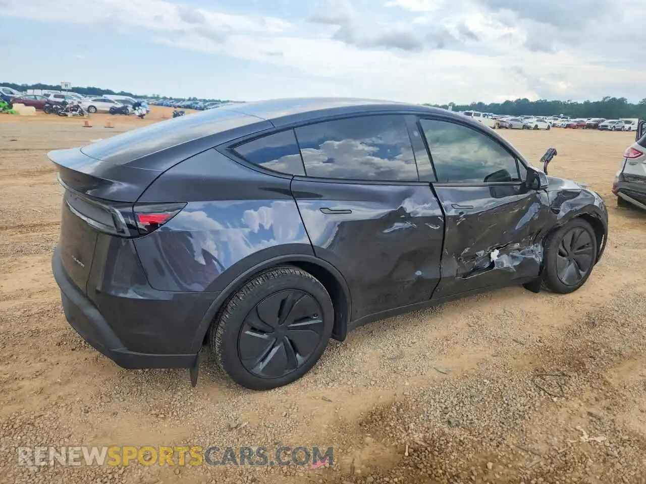 3 Photograph of a damaged car 7SAYGDEE2TA588080 TESLA MODEL Y 2026