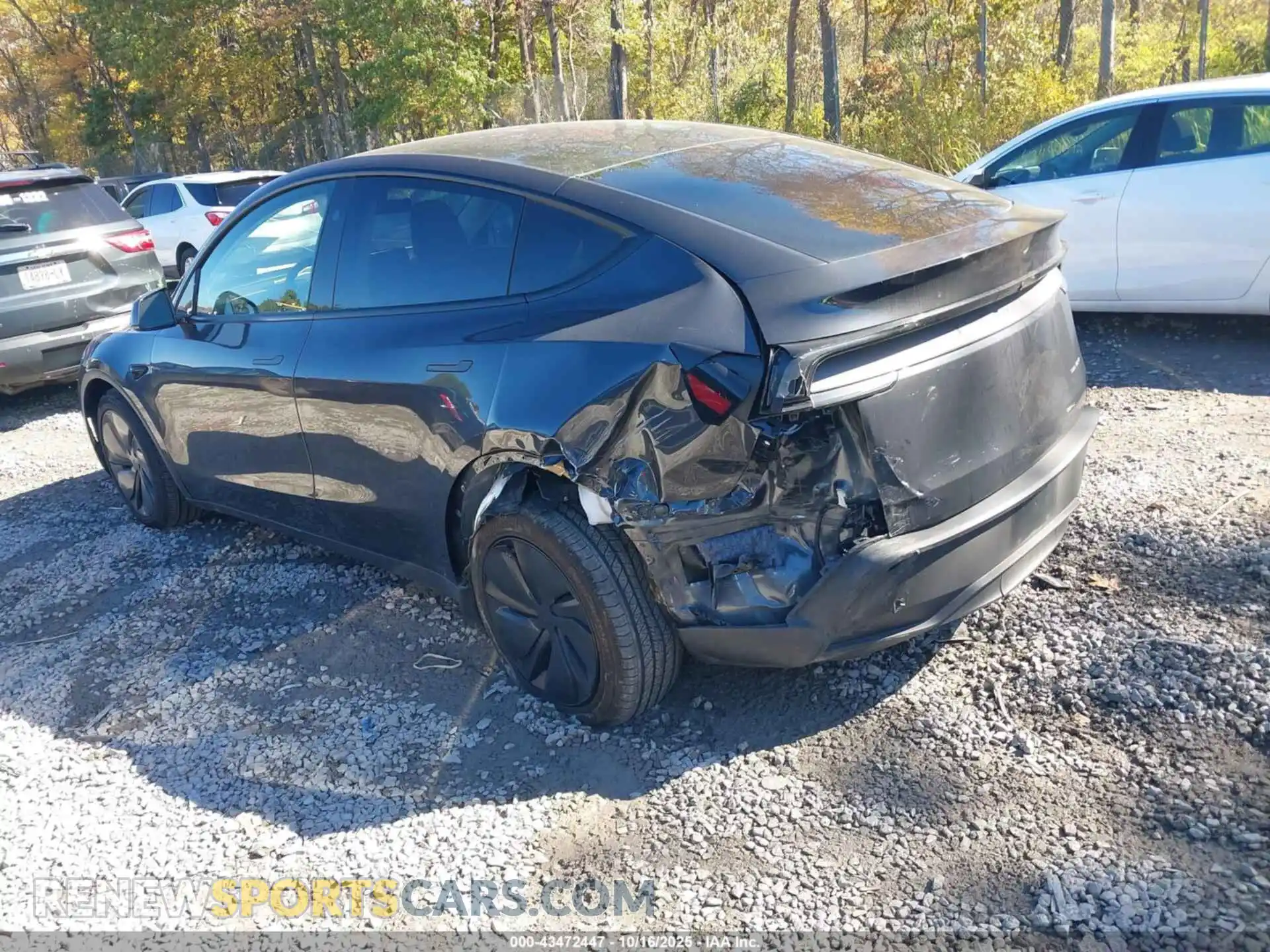 3 fotografías del automóvil dañado 7SAYGDEE2TF364133 TESLA MODEL Y 2026