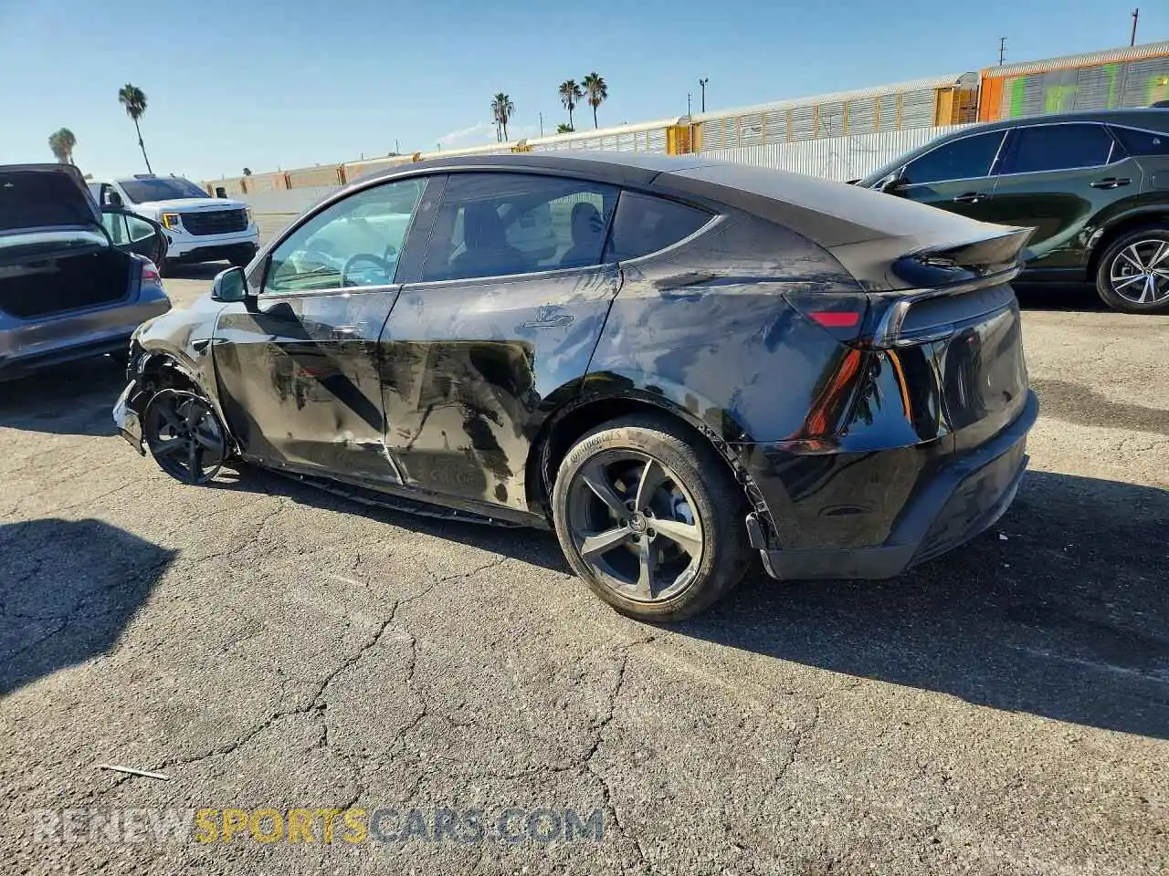 2 Photograph of a damaged car 7SAYGDEE2TF438506 TESLA MODEL Y 2026