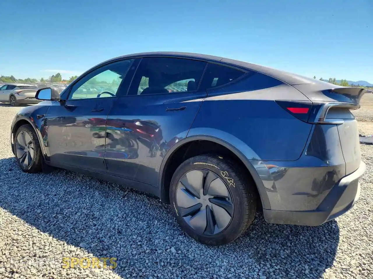2 Photograph of a damaged car 7SAYGDEE2TF583111 TESLA MODEL Y 2026