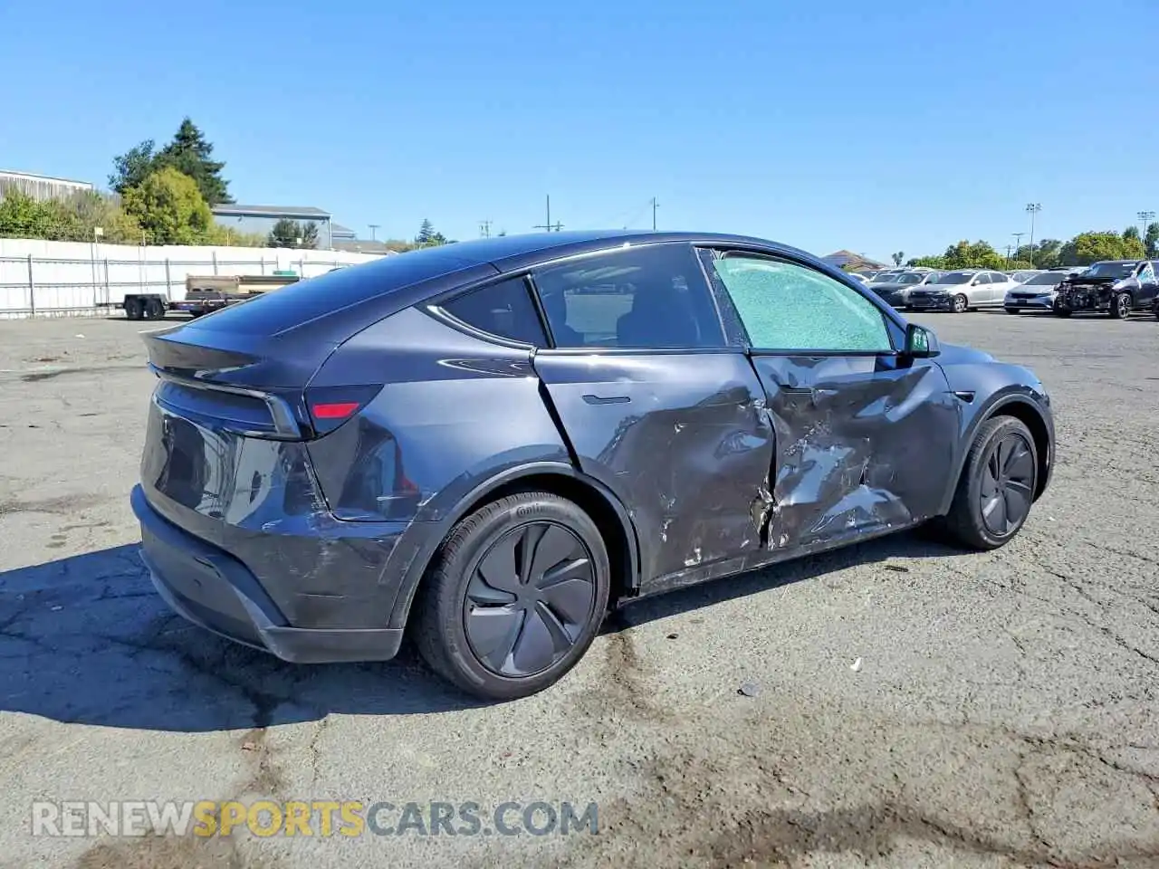 3 Фотография поврежденного автомобиля 7SAYGDEE2TF640519 TESLA MODEL Y 2026