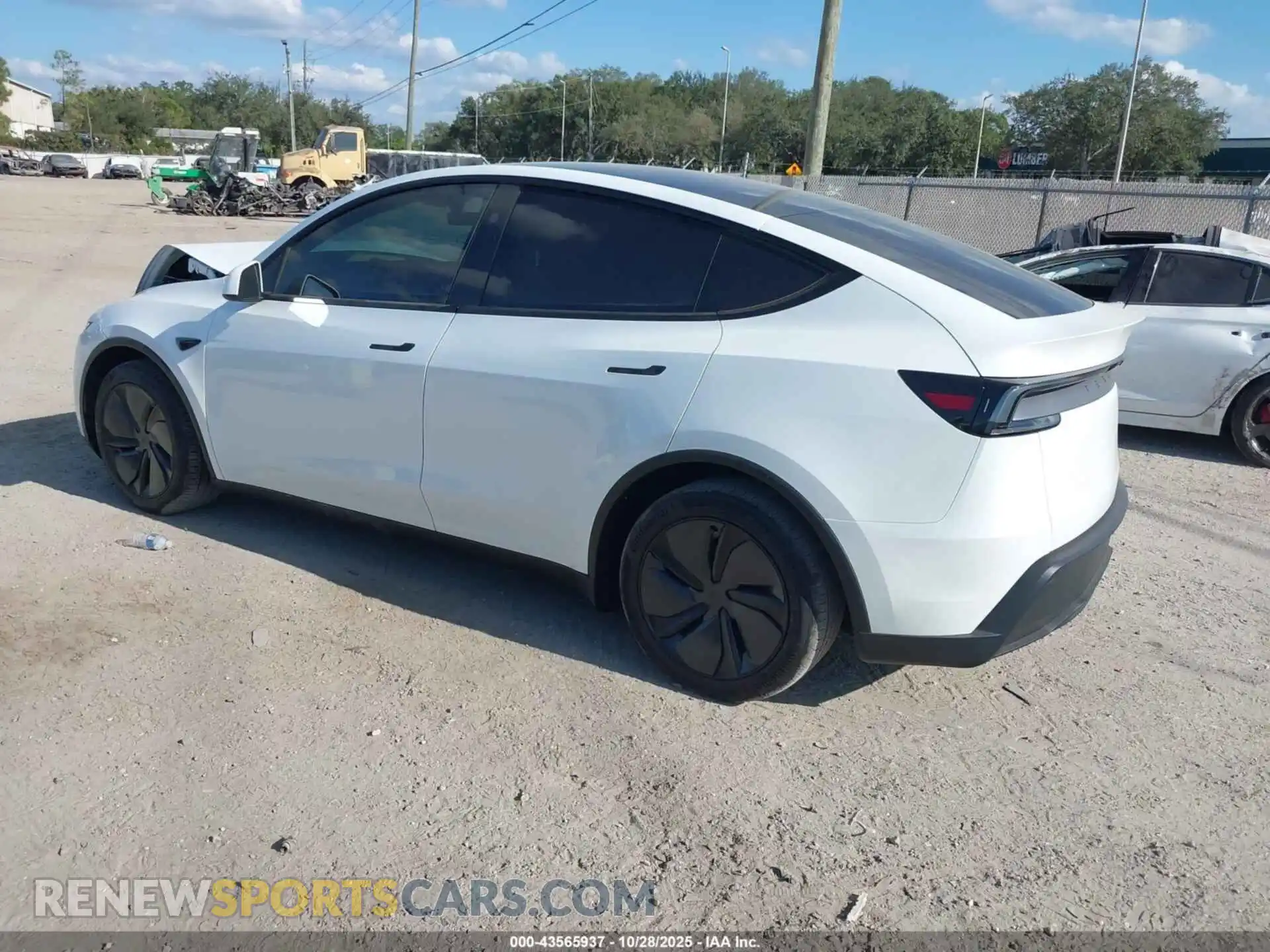 3 Photograph of a damaged car 7SAYGDEE3TA393279 TESLA MODEL Y 2026