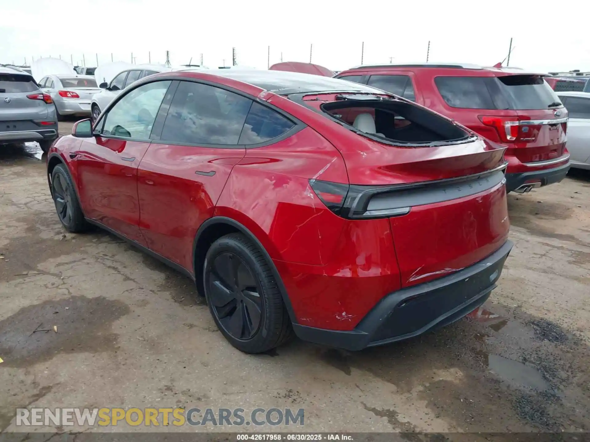 3 Photograph of a damaged car 7SAYGDEE3TA397168 TESLA MODEL Y 2026