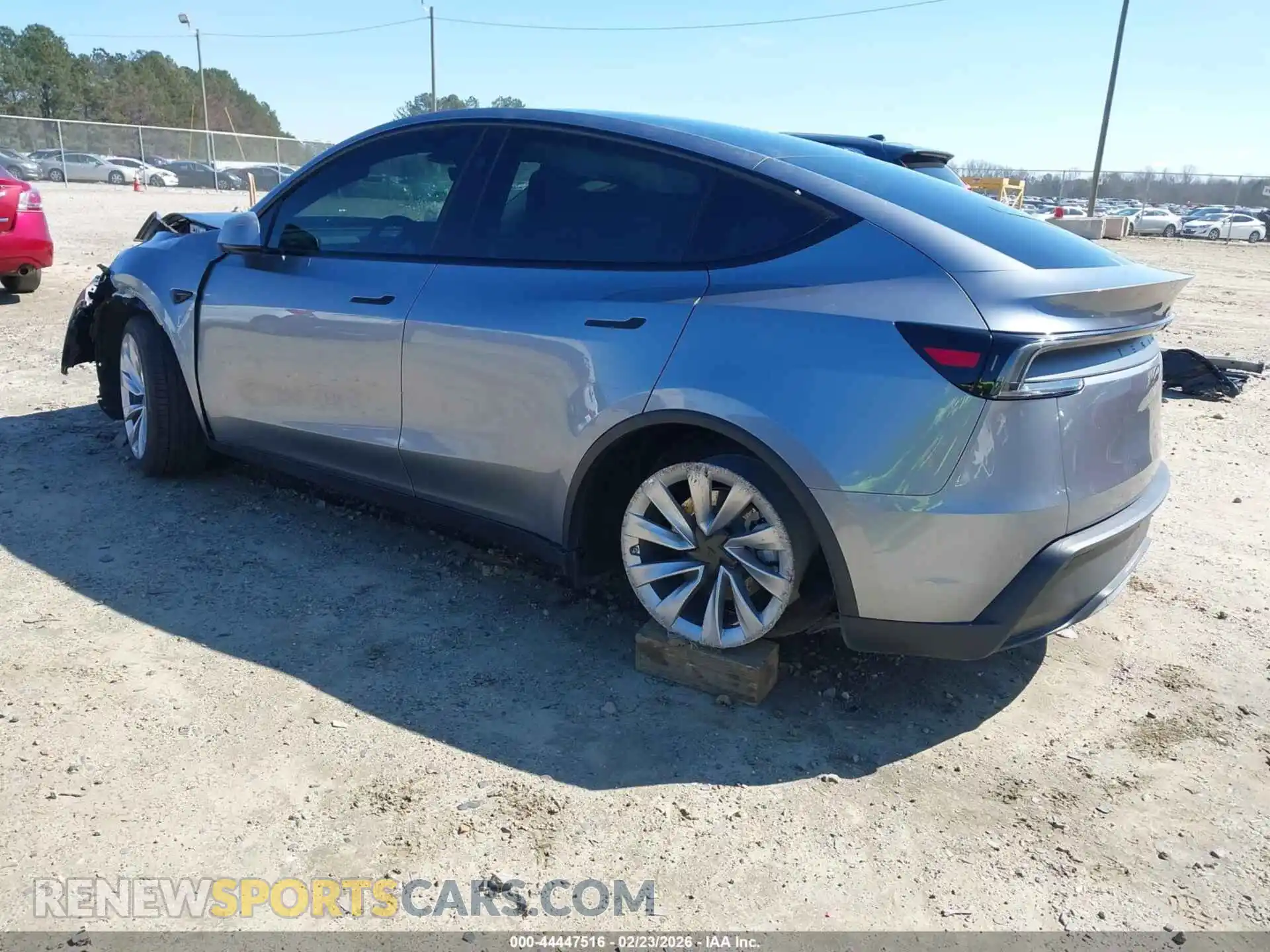 3 Фотография поврежденного автомобиля 7SAYGDEE3TA409383 TESLA MODEL Y 2026
