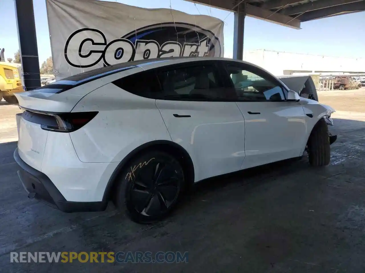 3 Photograph of a damaged car 7SAYGDEE3TF348054 TESLA MODEL Y 2026