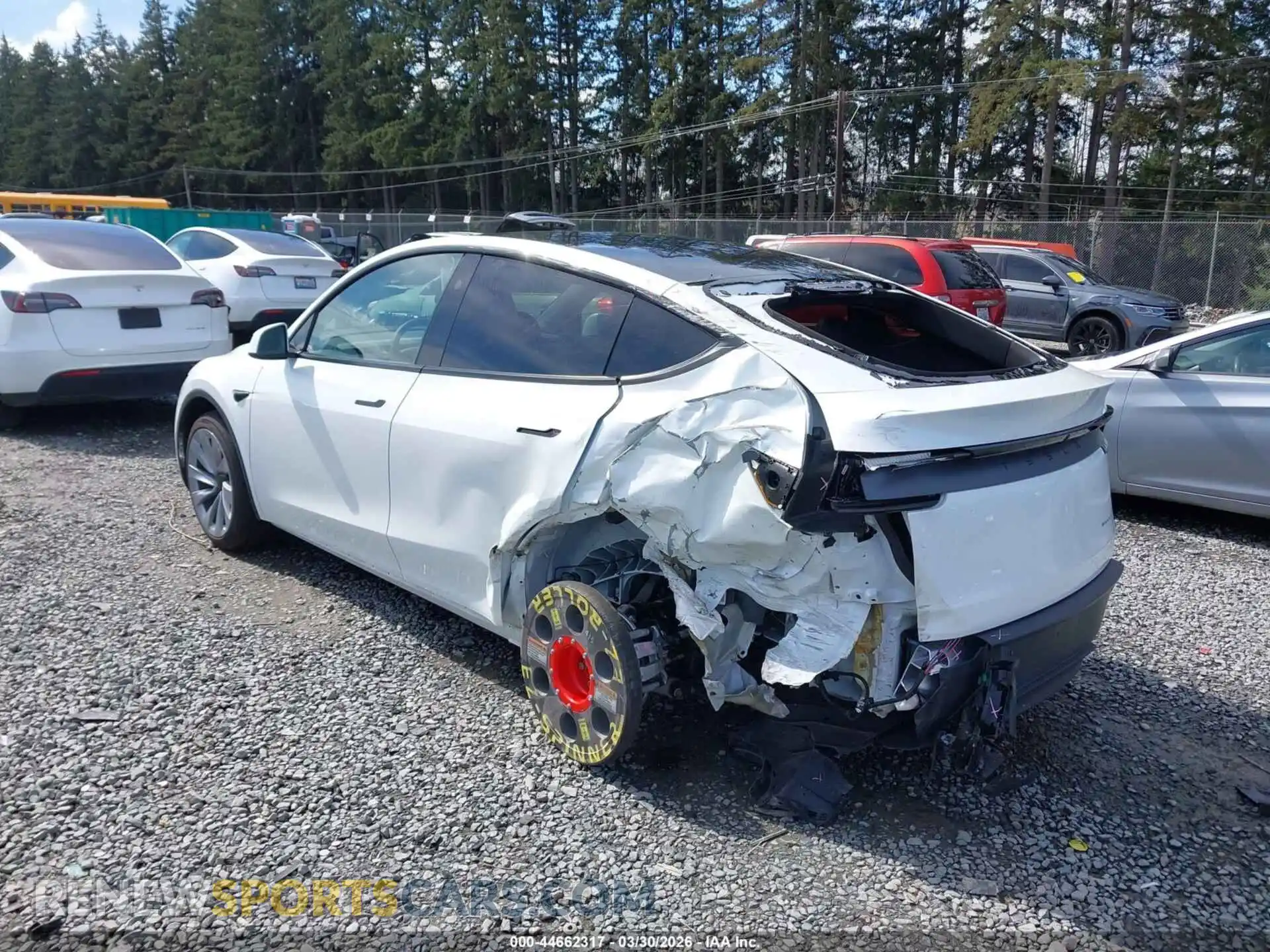 3 Photograph of a damaged car 7SAYGDEE3TF452379 TESLA MODEL Y 2026