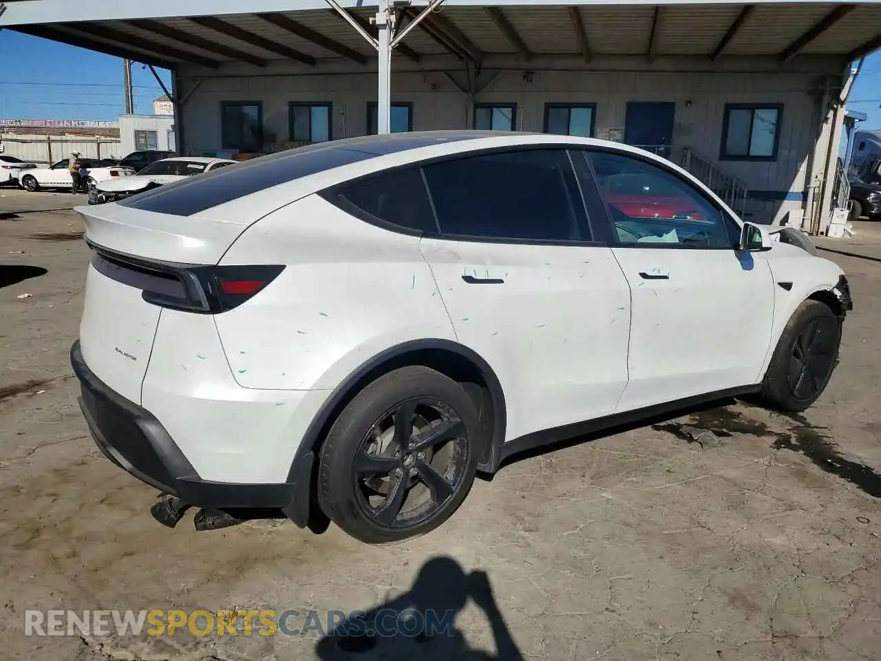3 fotografías del automóvil dañado 7SAYGDEE3TF531650 TESLA MODEL Y 2026