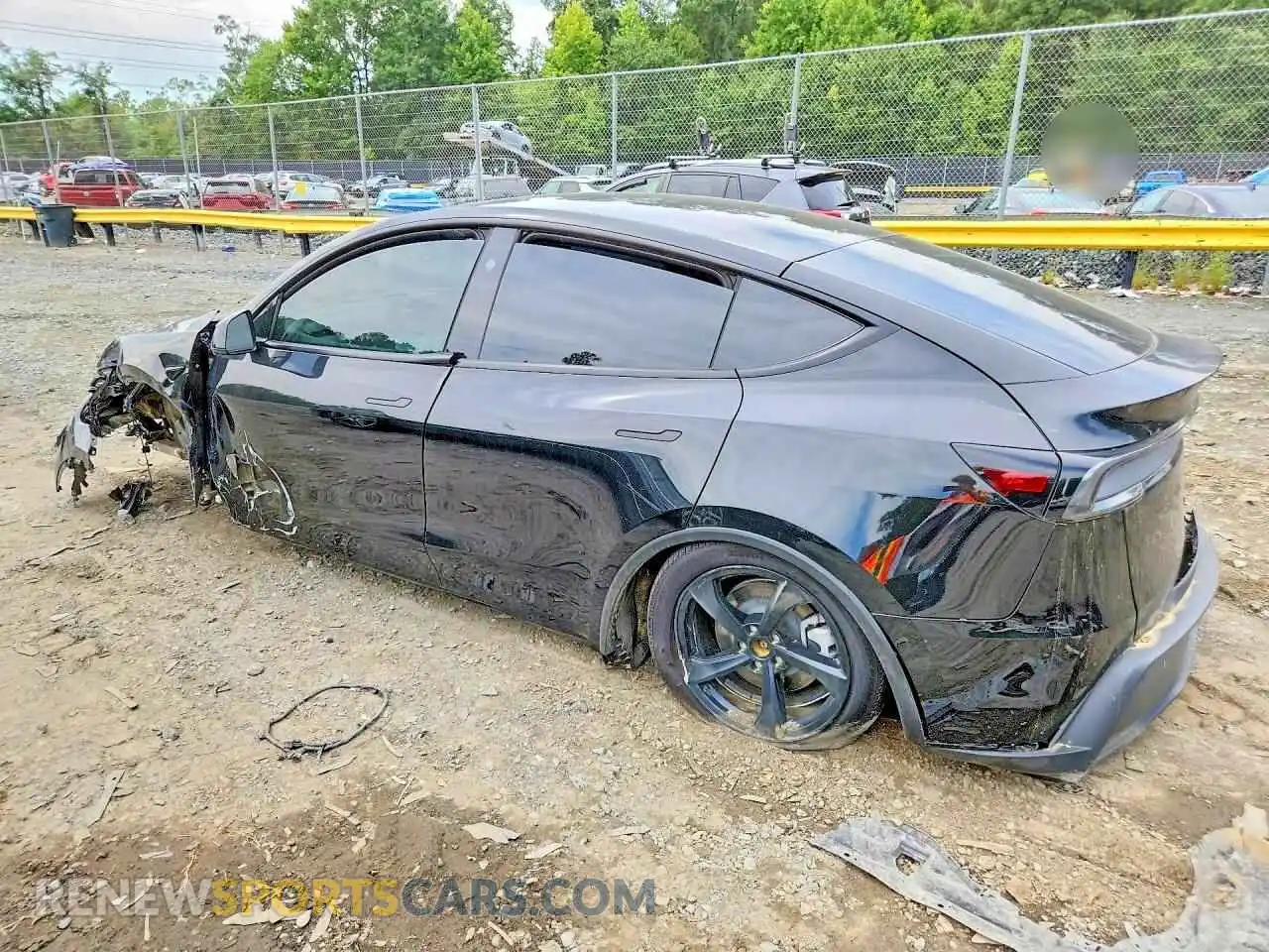 2 fotografías del automóvil dañado 7SAYGDEE4TA623234 TESLA MODEL Y 2026