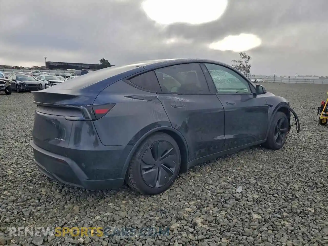 3 Photograph of a damaged car 7SAYGDEE4TF350041 TESLA MODEL Y 2026