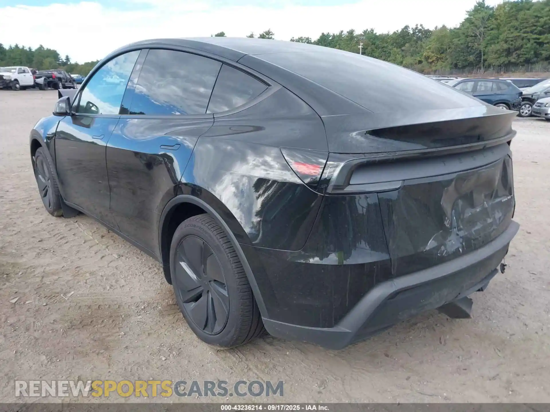 3 fotografías del automóvil dañado 7SAYGDEE5TA439288 TESLA MODEL Y 2026