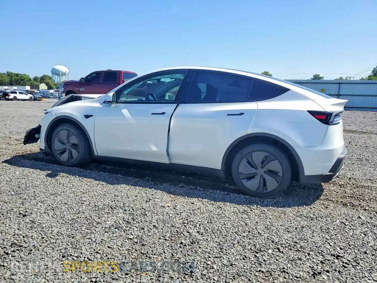 2 fotografías del automóvil dañado 7SAYGDEE5TA498468 TESLA MODEL Y 2026