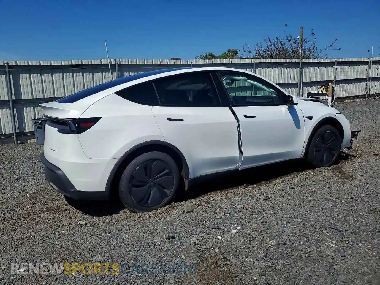 3 fotografías del automóvil dañado 7SAYGDEE5TA498468 TESLA MODEL Y 2026