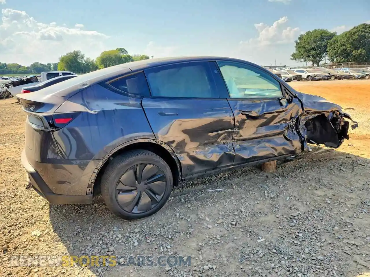 3 Фотография поврежденного автомобиля 7SAYGDEE5TA584203 TESLA MODEL Y 2026