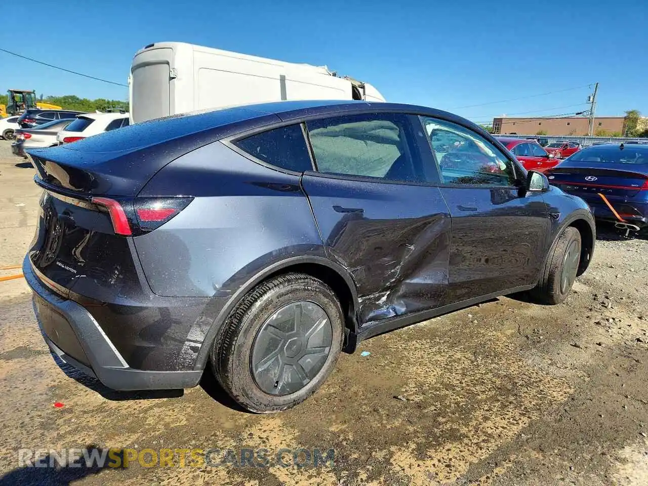 3 Photograph of a damaged car 7SAYGDEE5TA681370 TESLA MODEL Y 2026