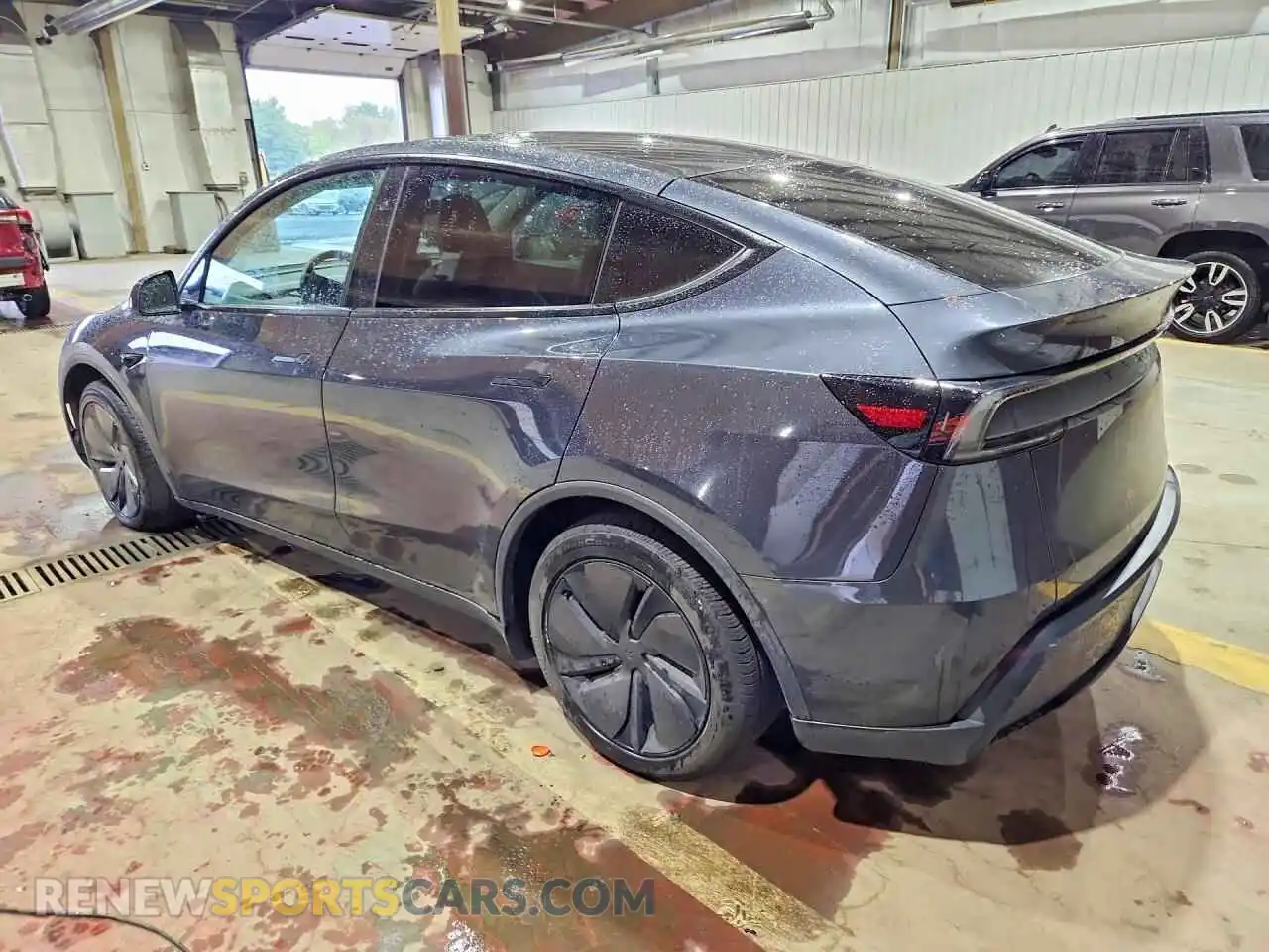 2 Photograph of a damaged car 7SAYGDEE5TF521640 TESLA MODEL Y 2026