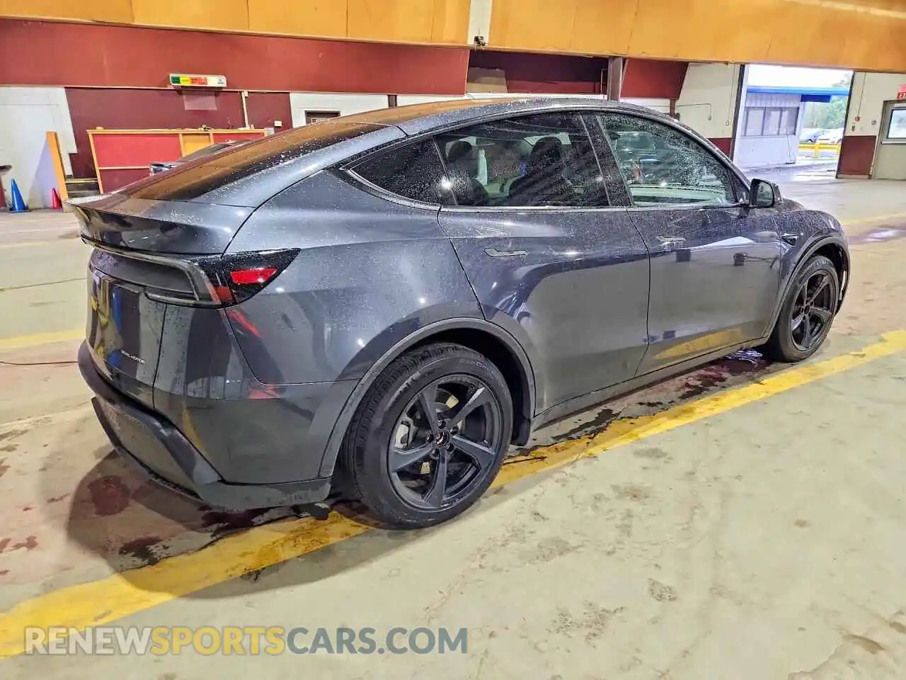 3 Photograph of a damaged car 7SAYGDEE5TF521640 TESLA MODEL Y 2026