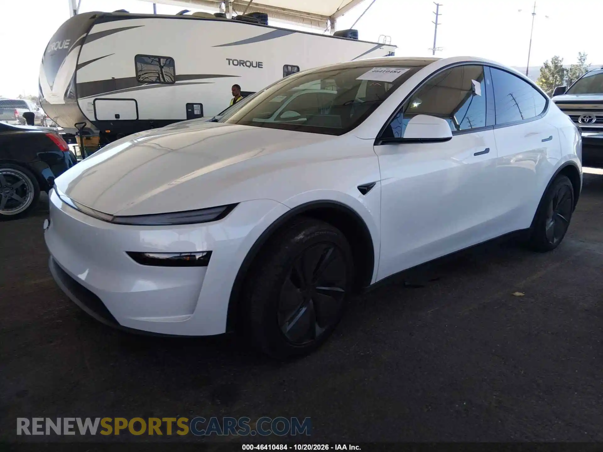 2 fotografías del automóvil dañado 7SAYGDEE5TF652437 TESLA MODEL Y 2026