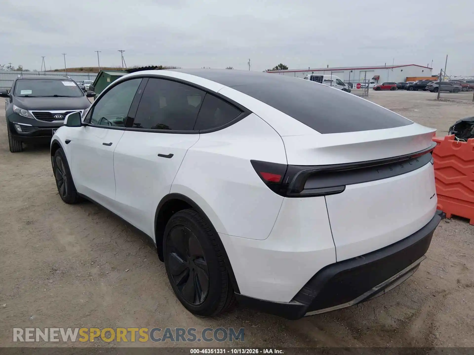 3 Photograph of a damaged car 7SAYGDEE5TF703855 TESLA MODEL Y 2026