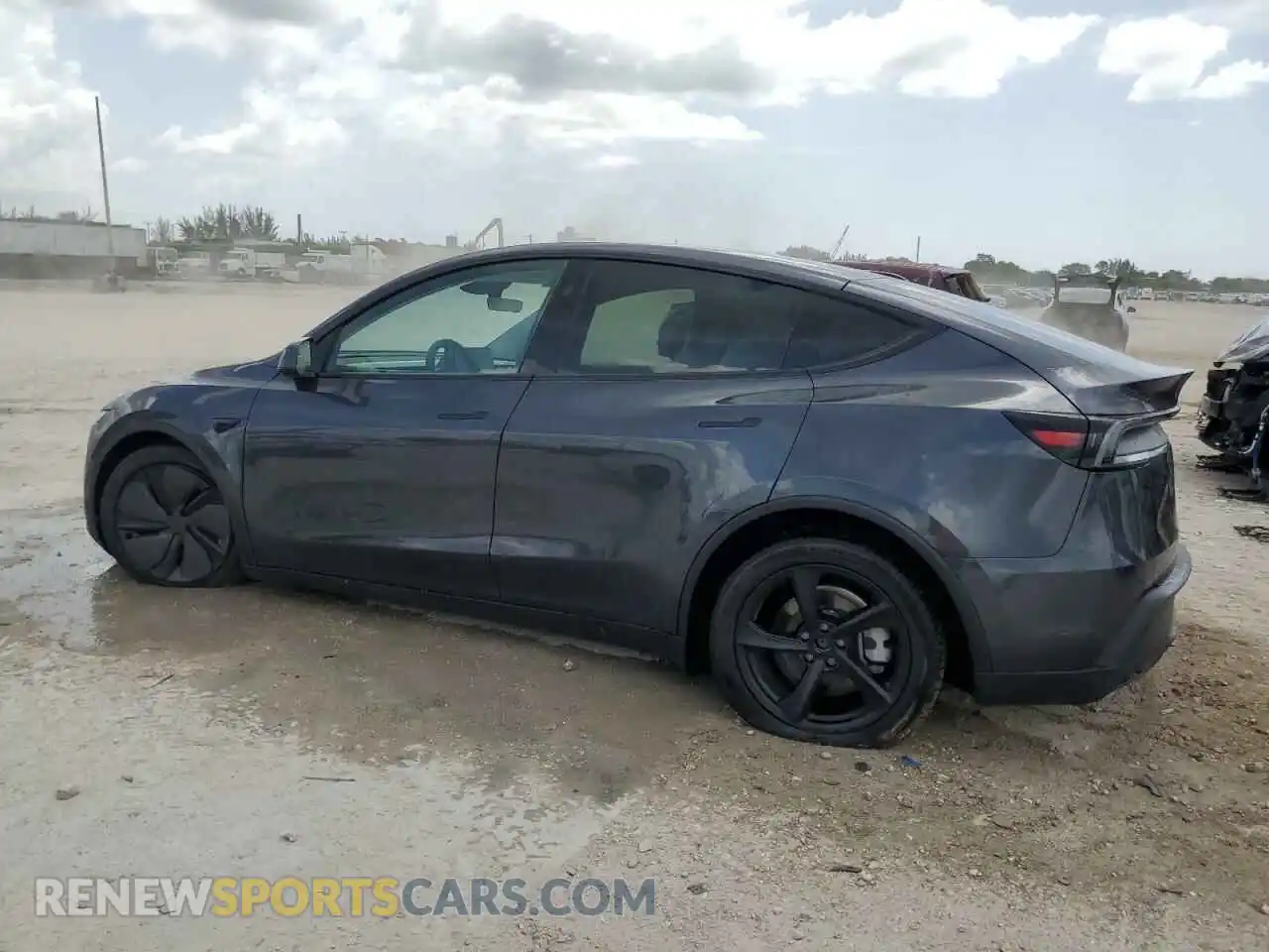 2 Photograph of a damaged car 7SAYGDEE6TA388934 TESLA MODEL Y 2026