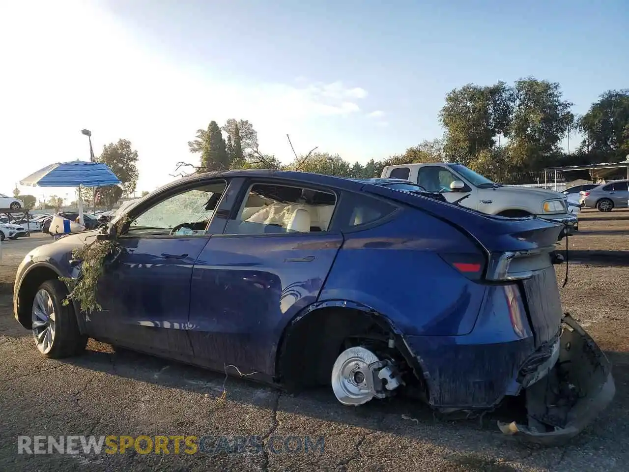 2 Photograph of a damaged car 7SAYGDEE6TF442963 TESLA MODEL Y 2026