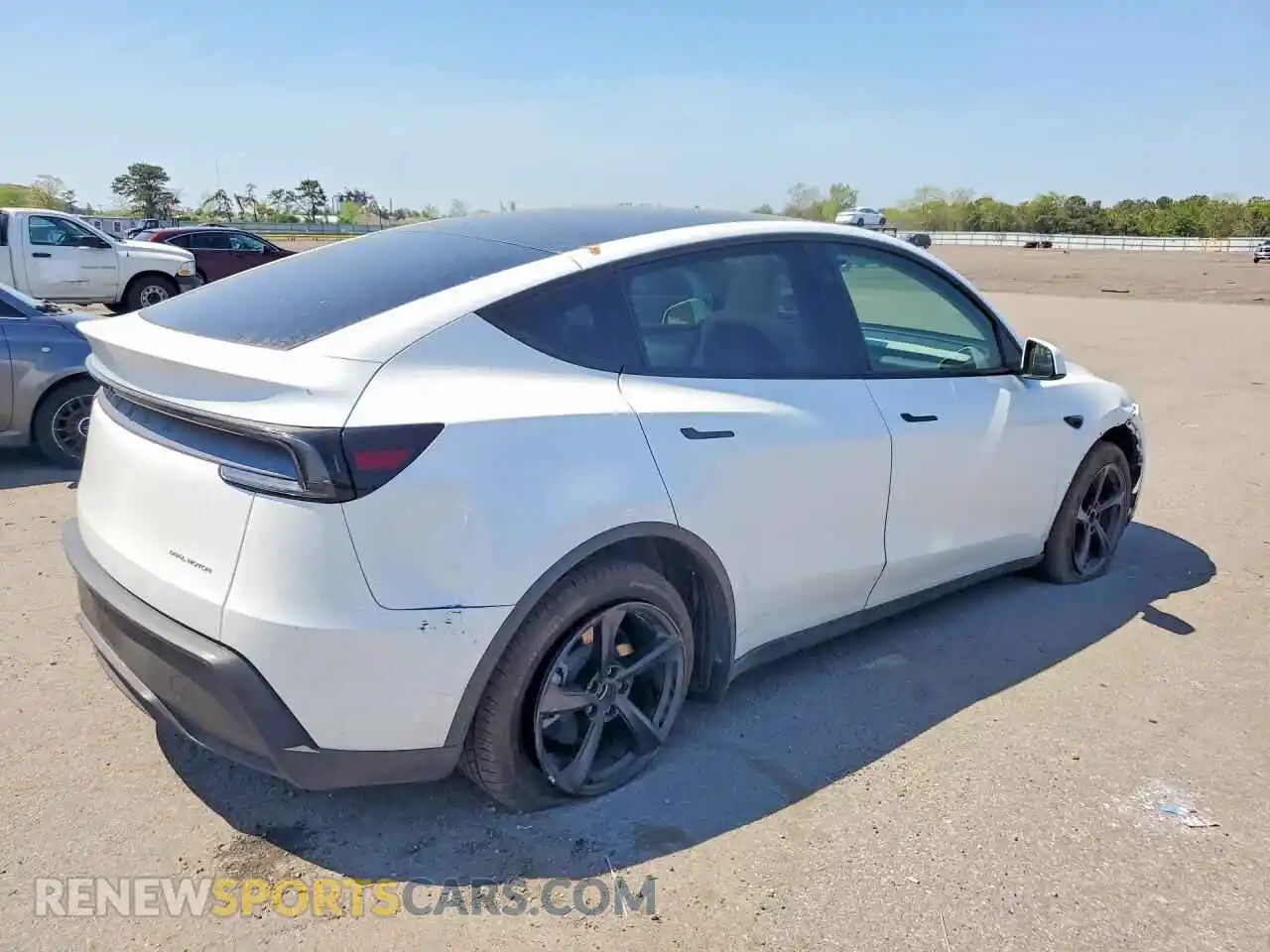 3 Photograph of a damaged car 7SAYGDEE6TF515734 TESLA MODEL Y 2026