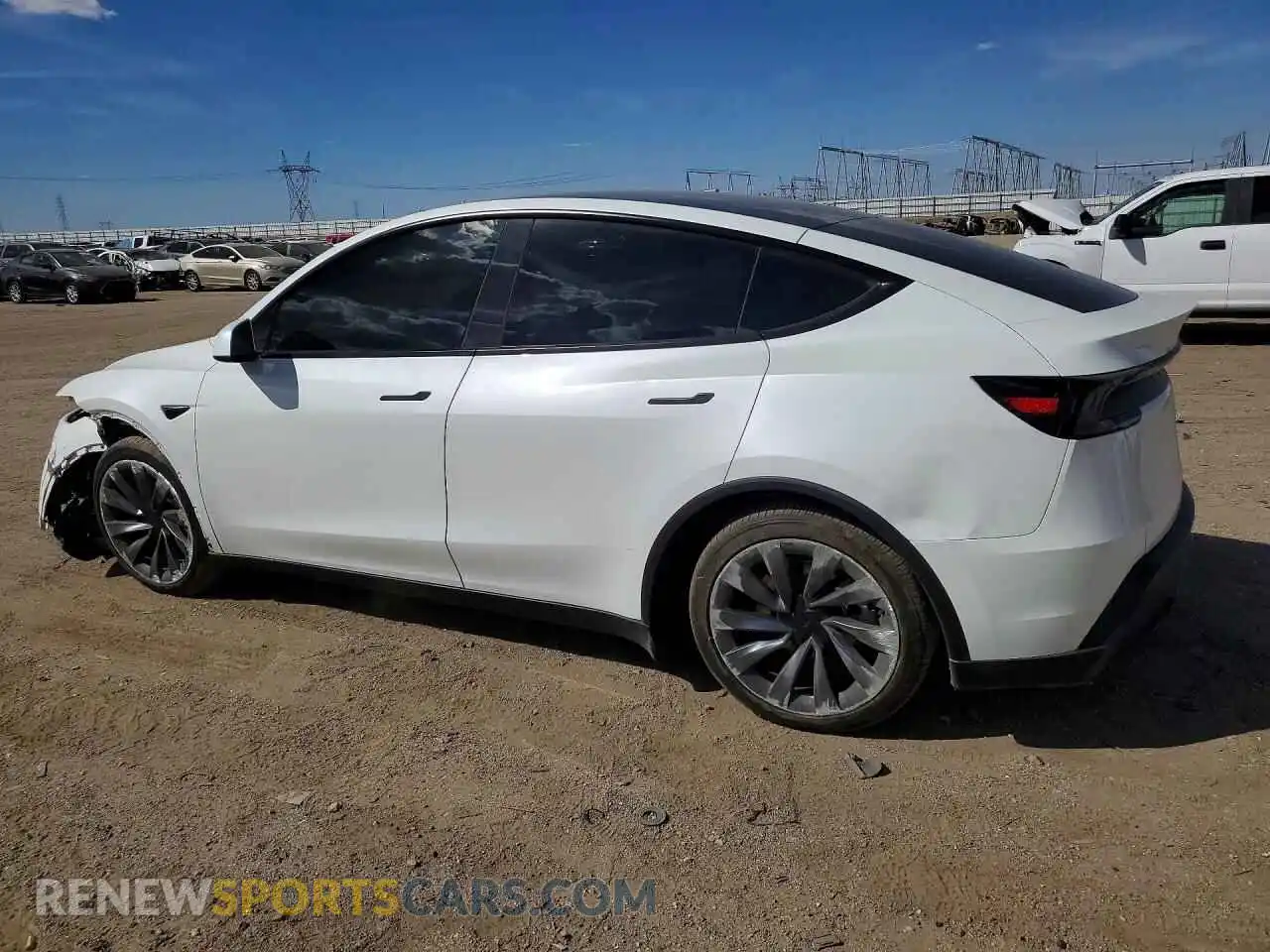 2 Photograph of a damaged car 7SAYGDEE6TF577604 TESLA MODEL Y 2026